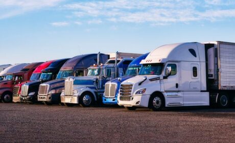 Meet a professional lawyer and handle 18-wheeler accident cases.