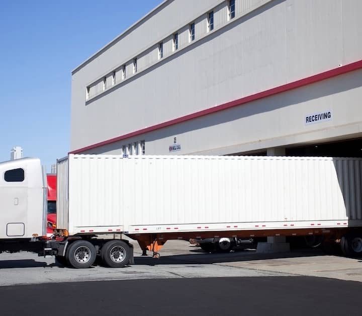 How Do You Sue a Trucking Company for an Accident?