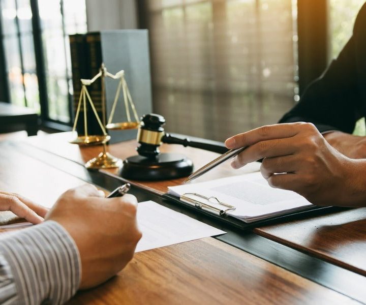 Why You Need a Dedicated Drug Lawyer for Nashville Cases