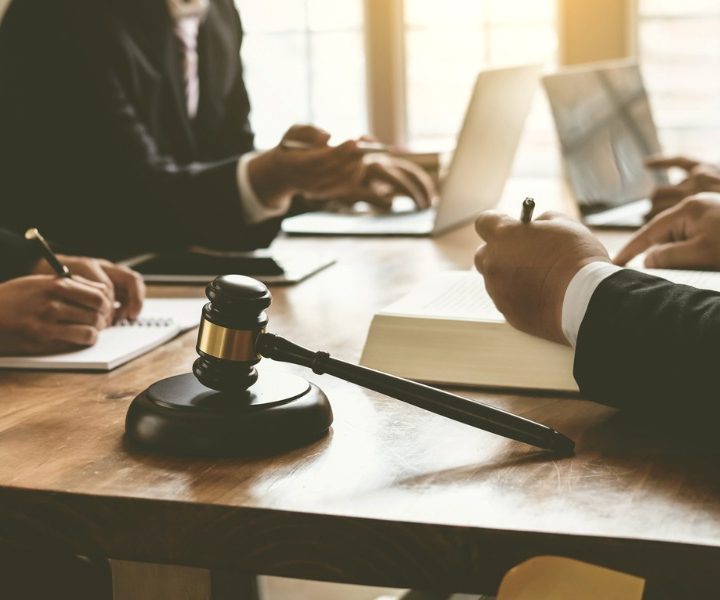 Should You Accept a DWI Plea Deal or Go to Trial? A Car Accident Lawyer in NYC Elaborates