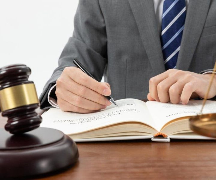 What to Expect When Working with Experienced Legal Professionals